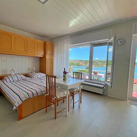 Nada Apartment *